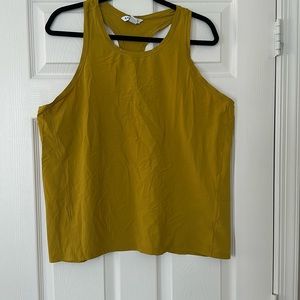 Racerback workout tank